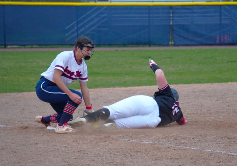 Softball Splits With DII CCBC Catonsville