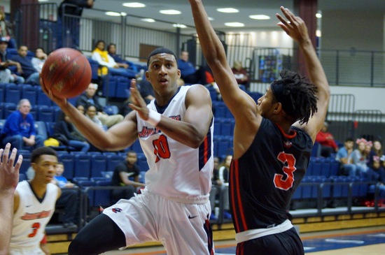 Jersey Blues Men's Basketball Runs Over Passaic;  Bradshaw and Goode Lead the Charge