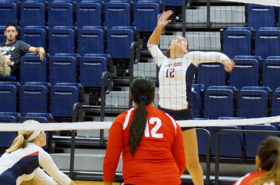 Women's Volleyball Falls At Ocean County College
